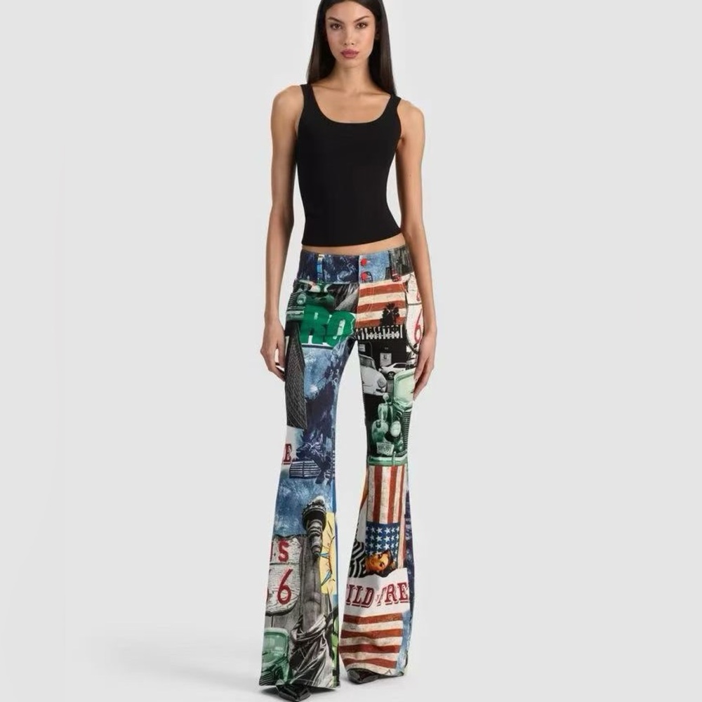 Alice + Olivia KAI LOW RISE PRINTED JEAN - Picture 1 of 12